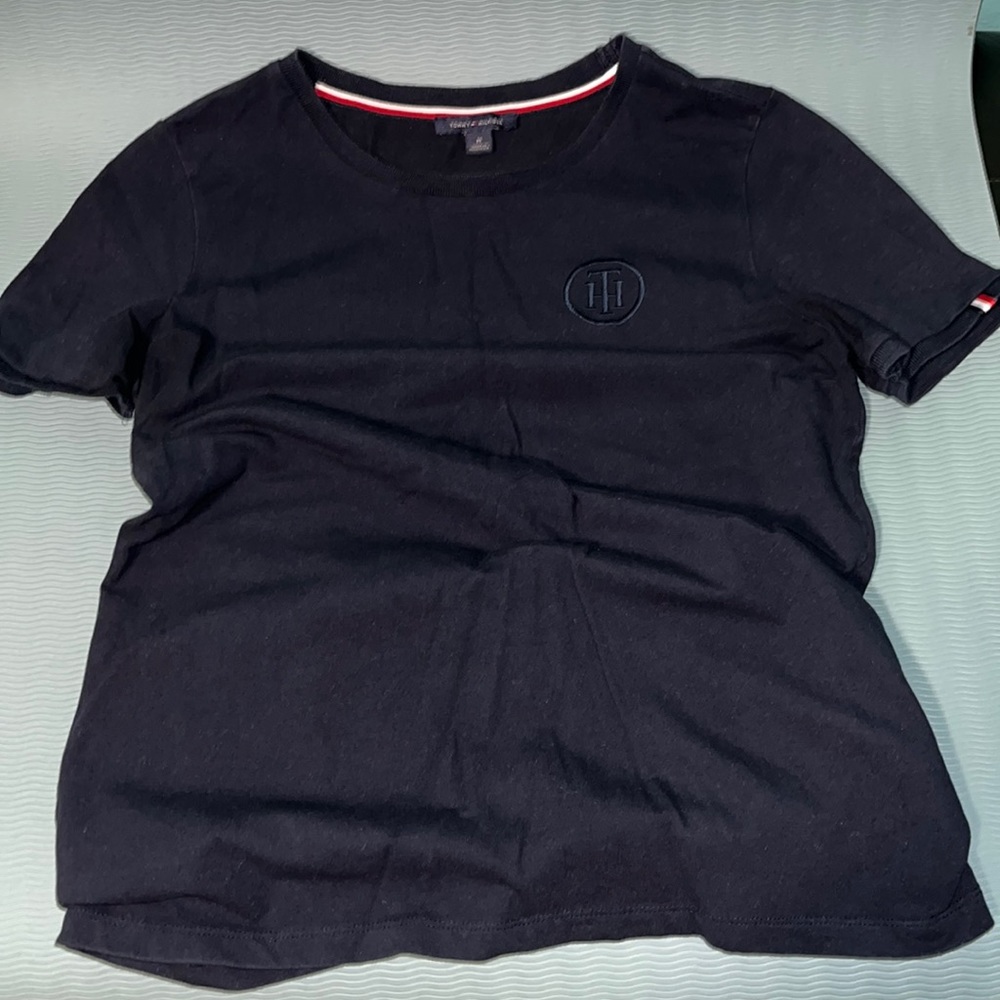 Tommy Hilfiger tee, size M, navy blue